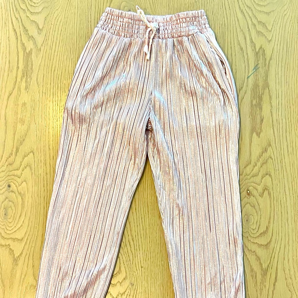 NEW! Peek pants for girls.